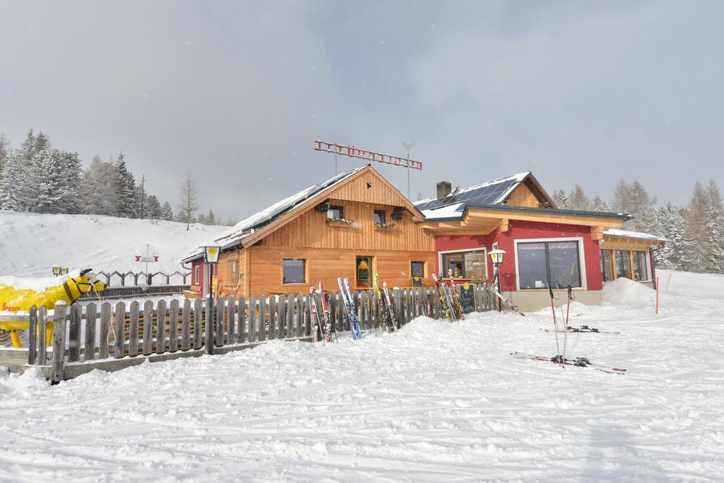 Gasthaus Rieglerhuette Sankt Lorenzen ob Murau Exterior foto